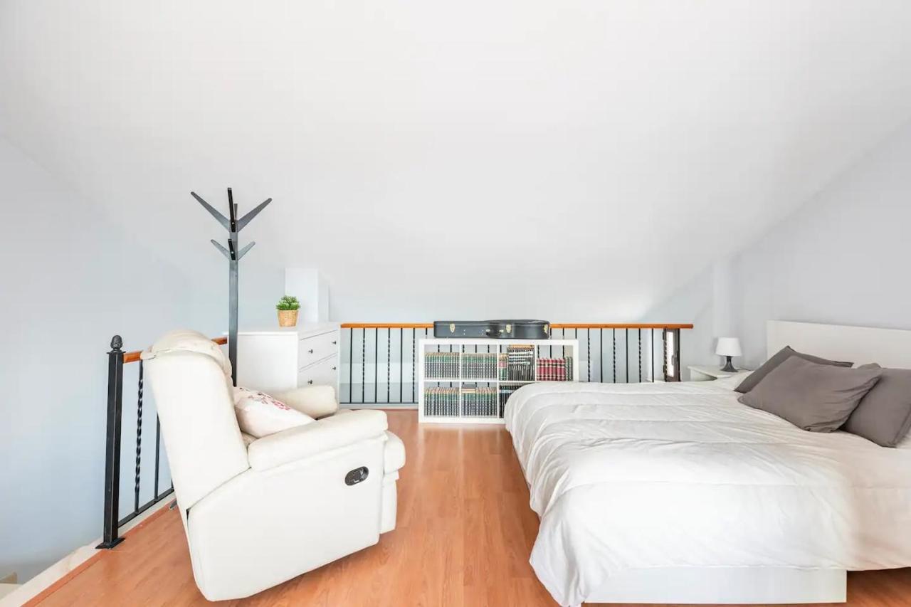 Duplex In Almonte Con Terraza Apartment Екстериор снимка